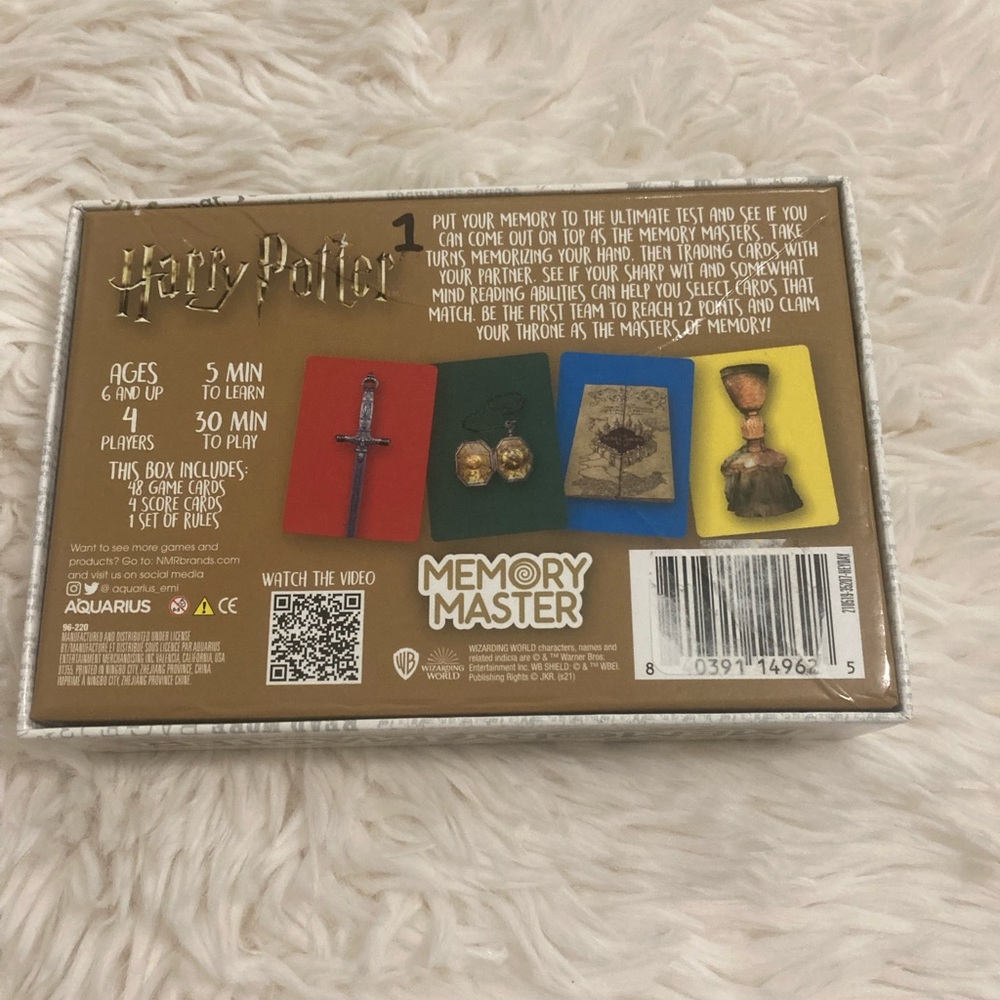 Harry Potter Codenames Card Game - Black and Gray - Picture 3 of 3